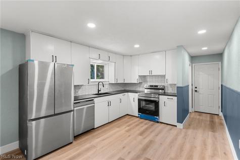 201 N Woodhill Drive Amherst OH 44001