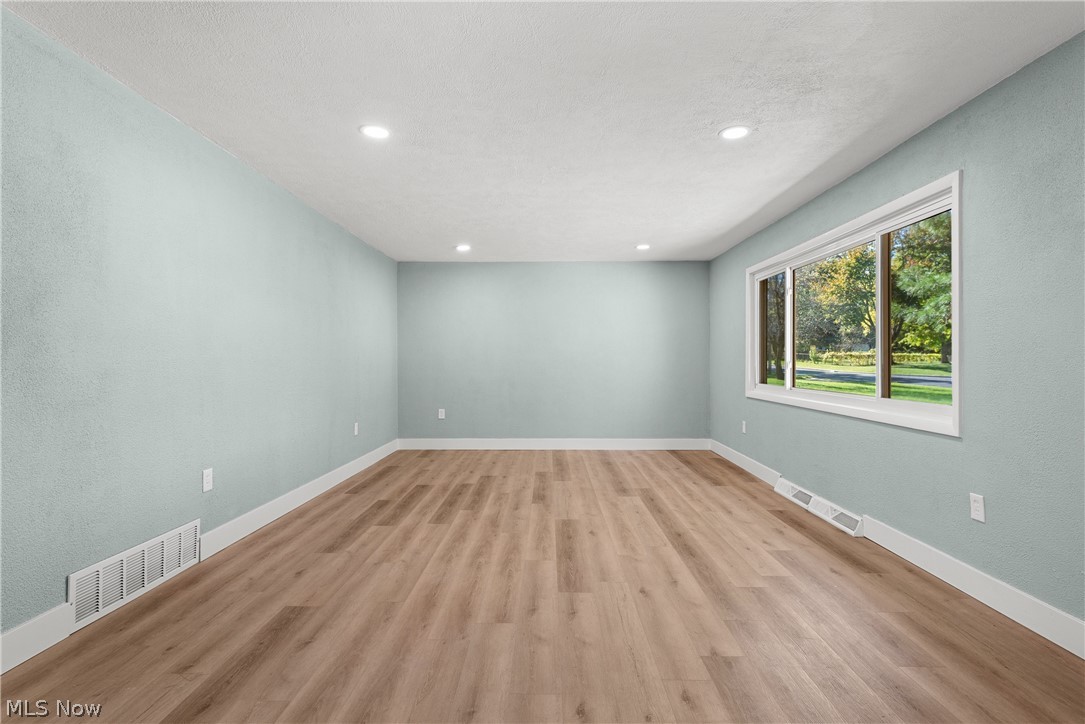 201 N Woodhill Drive Amherst OH 44001