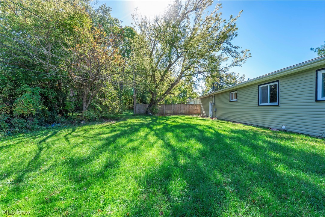 201 N Woodhill Drive Amherst OH 44001