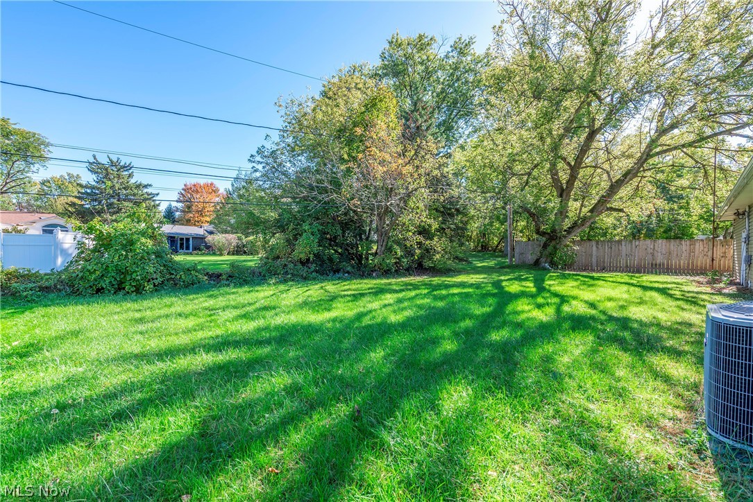 201 N Woodhill Drive Amherst OH 44001