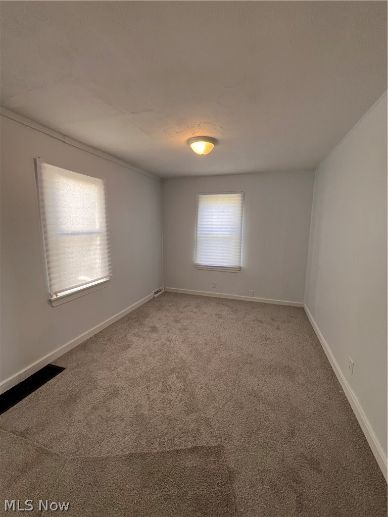 1093 Joy Avenue Akron OH 44306