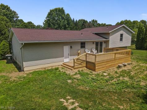 2642 Blake Road Wadsworth OH 44281