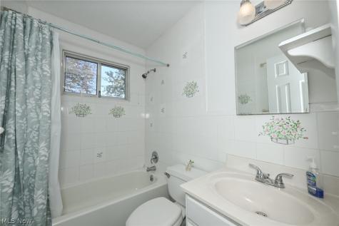 1169 Kirkwall Drive Copley OH 44321
