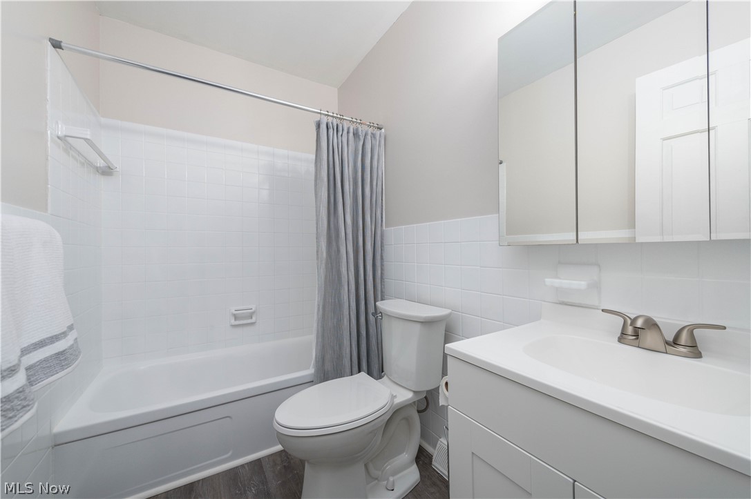 7461 River Road Olmsted Falls OH 44138