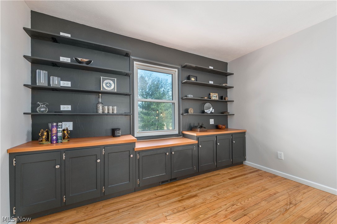 7461 River Road Olmsted Falls OH 44138