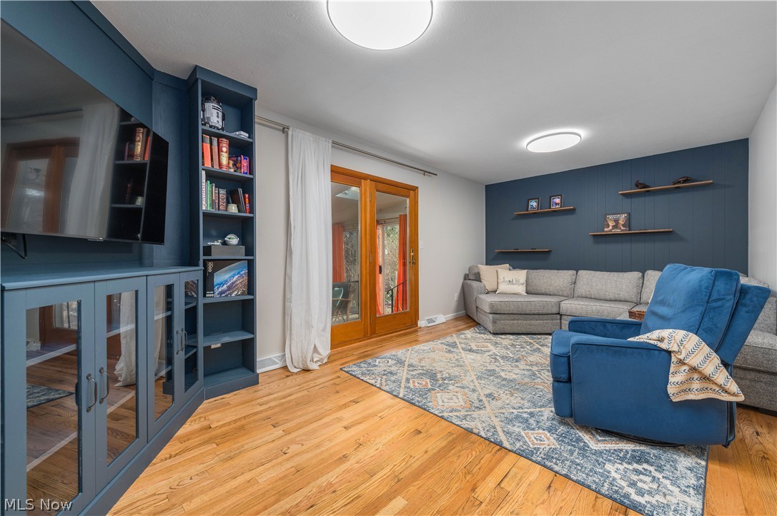 7461 River Road Olmsted Falls OH 44138