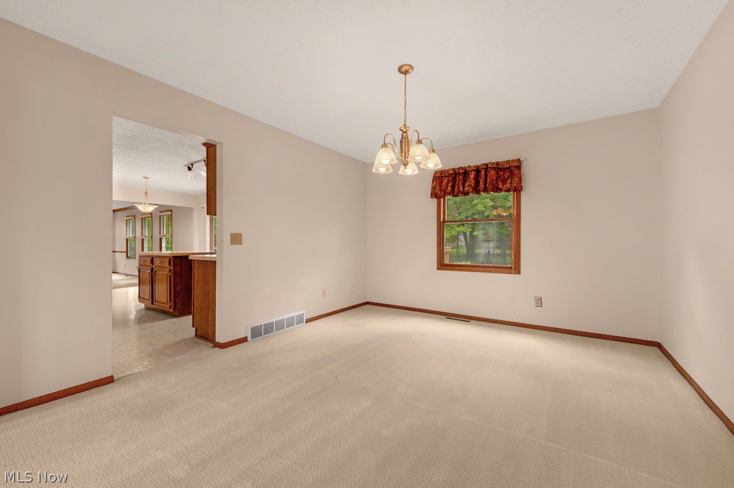 19889 Stoughton Drive Strongsville OH 44149