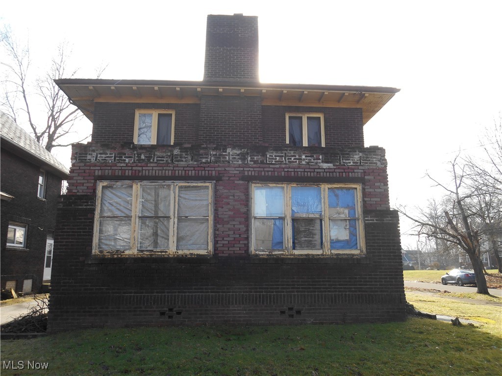 1683 Juanita Avenue Youngstown OH 44504