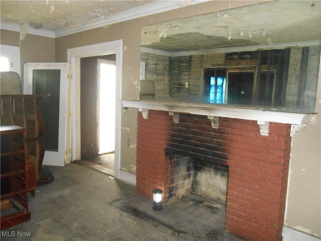 1683 Juanita Avenue Youngstown OH 44504