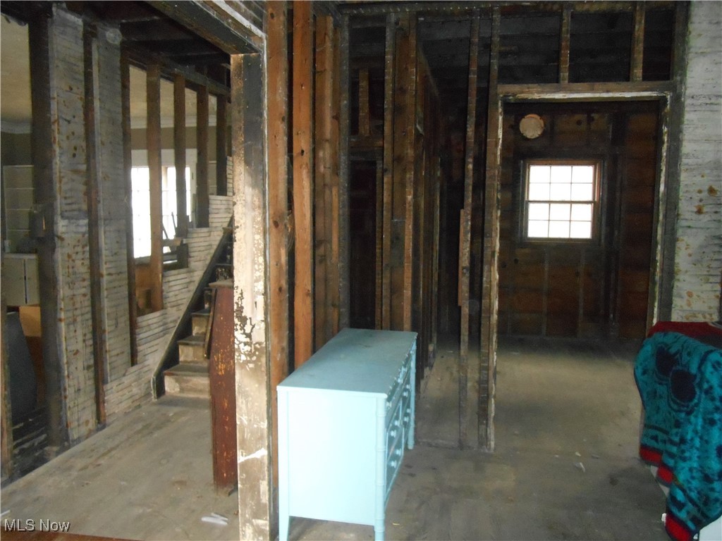 1683 Juanita Avenue Youngstown OH 44504