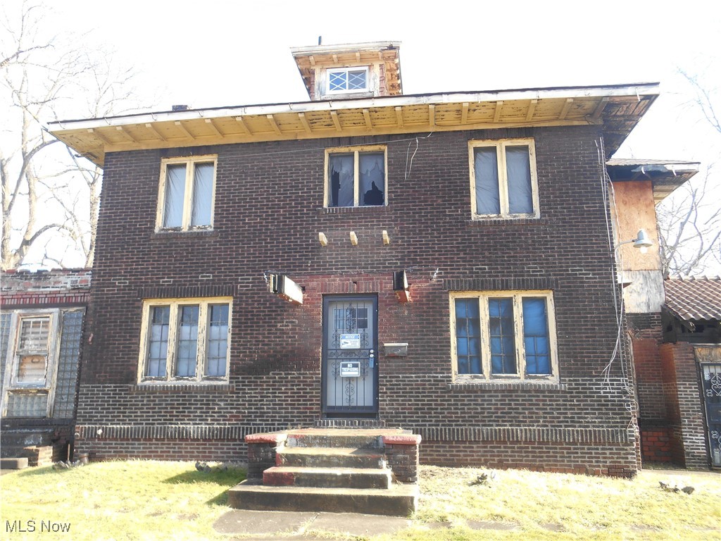 1683 Juanita Avenue Youngstown OH 44504