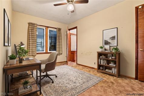 819 E 261st Street Euclid OH 44132