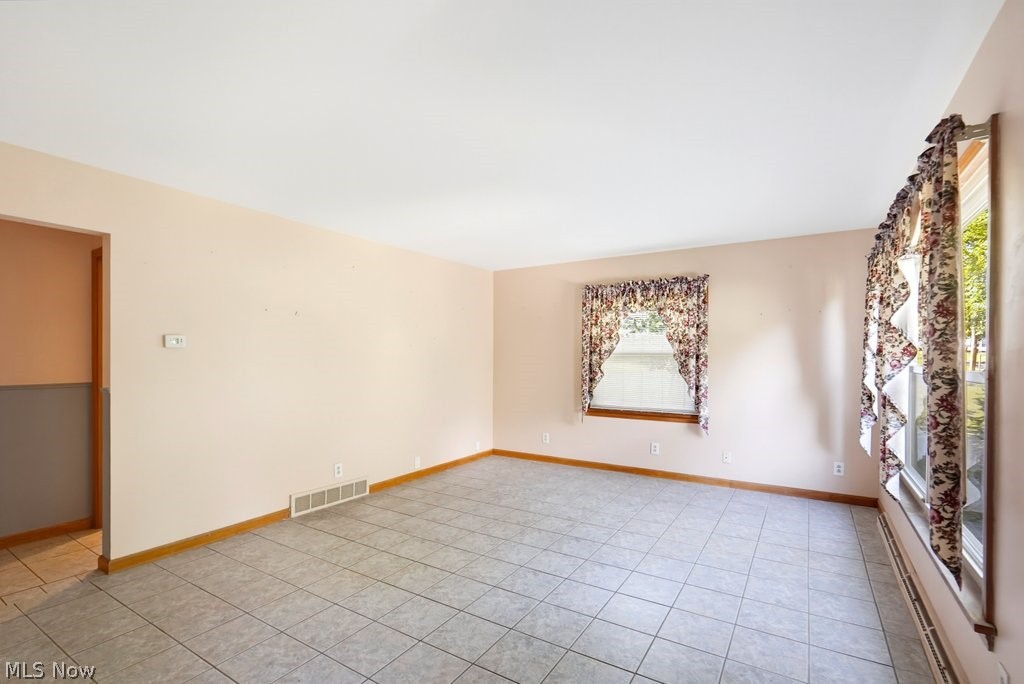 1170 Auburn Avenue Barberton OH 44203