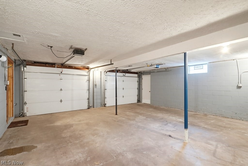 1170 Auburn Avenue Barberton OH 44203