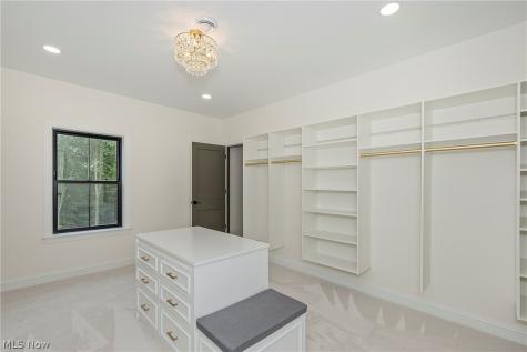 45 Sterncrest Drive Moreland Hills OH 44022