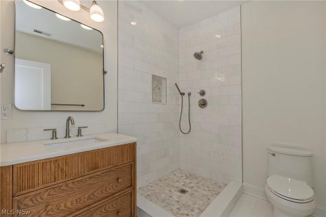 45 Sterncrest Drive Moreland Hills OH 44022