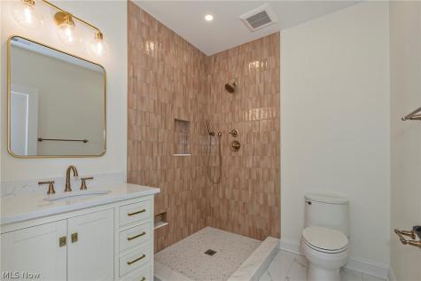 45 Sterncrest Drive Moreland Hills OH 44022