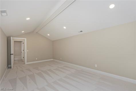 45 Sterncrest Drive Moreland Hills OH 44022