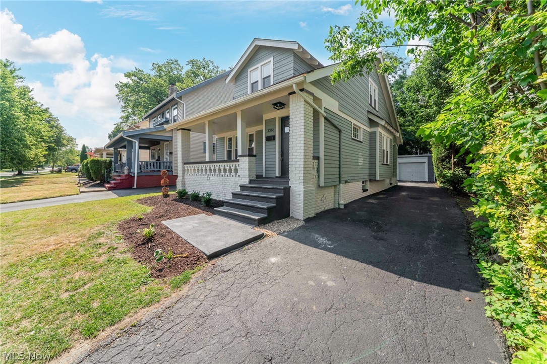 3366 Tullamore Road Cleveland Heights OH 44118