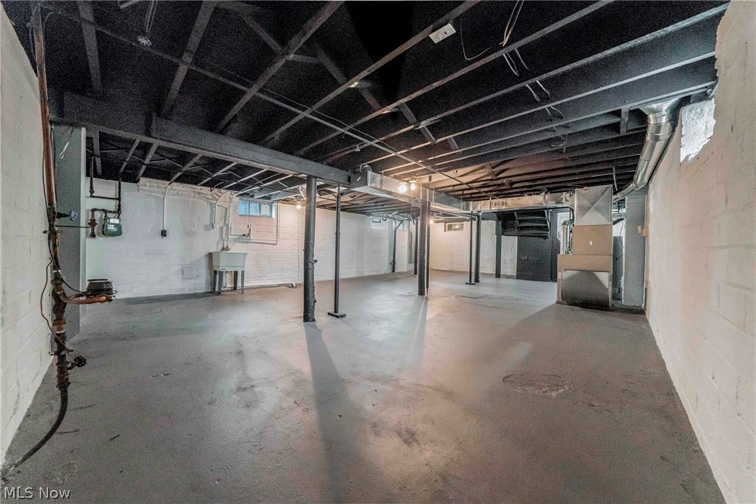 3366 Tullamore Road Cleveland Heights OH 44118