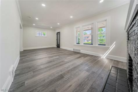 3366 Tullamore Road Cleveland Heights OH 44118