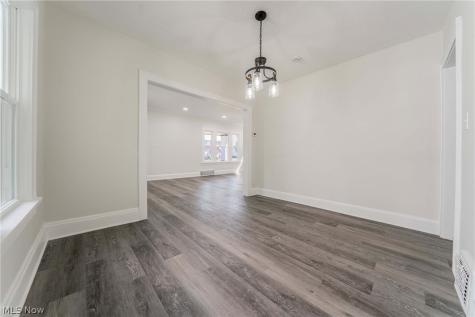 3366 Tullamore Road Cleveland Heights OH 44118