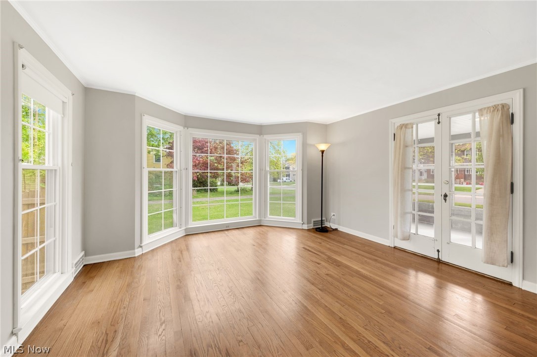 1132 Yellowstone Road Cleveland Heights OH 44121
