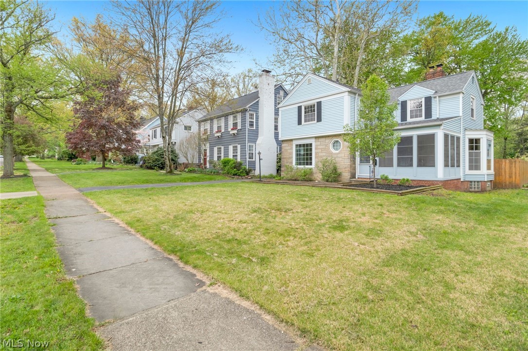 1132 Yellowstone Road Cleveland Heights OH 44121