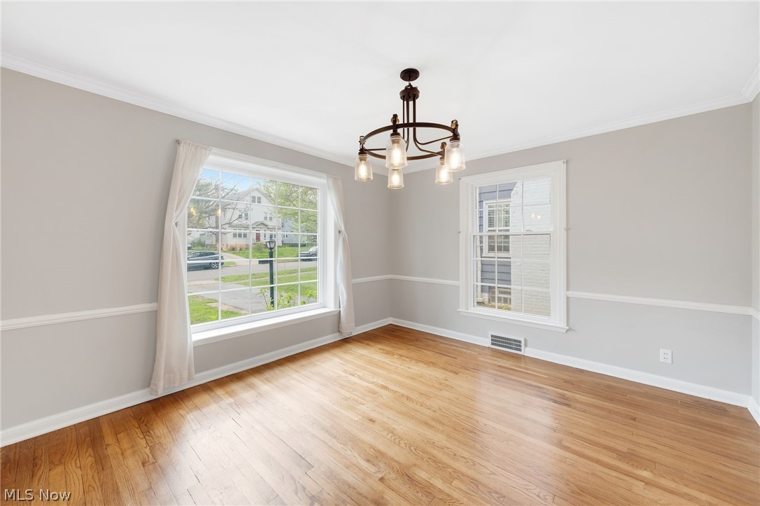 1132 Yellowstone Road Cleveland Heights OH 44121