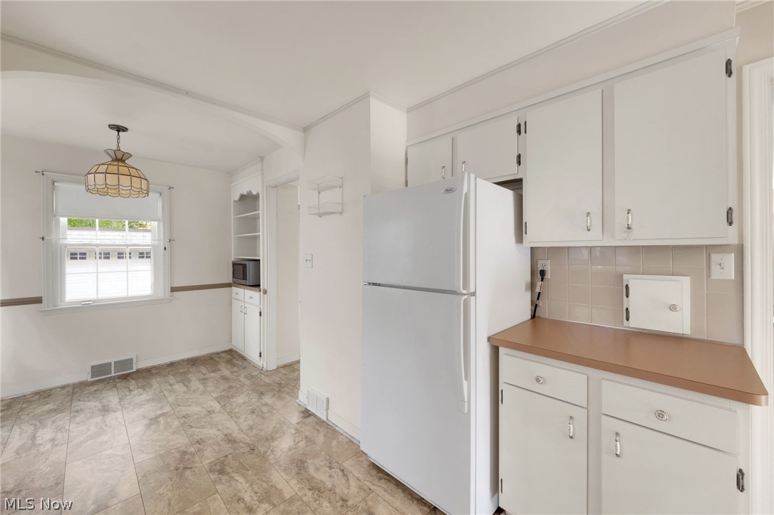 1132 Yellowstone Road Cleveland Heights OH 44121