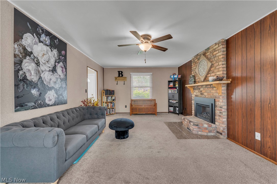 6151 Hickory Trail North Ridgeville OH 44039
