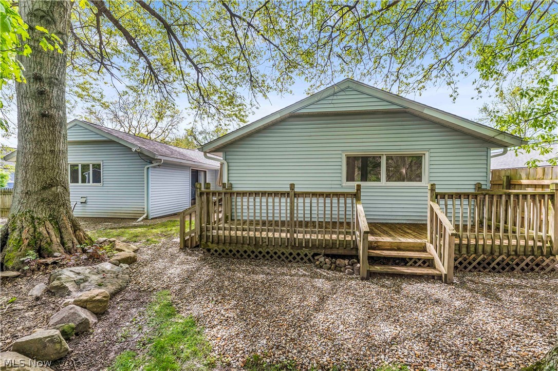 6151 Hickory Trail North Ridgeville OH 44039