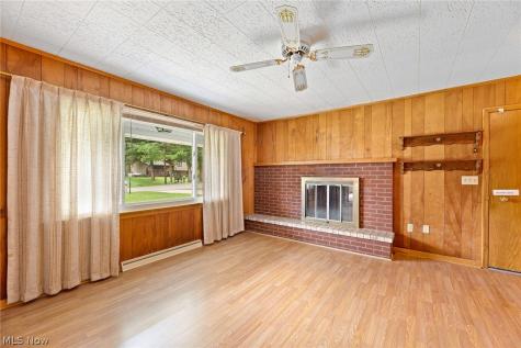 3341 Linden Street NW Uniontown OH 44685