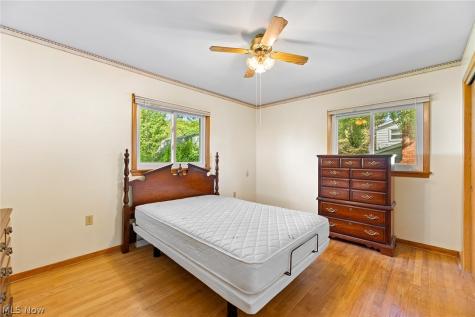 3341 Linden Street NW Uniontown OH 44685
