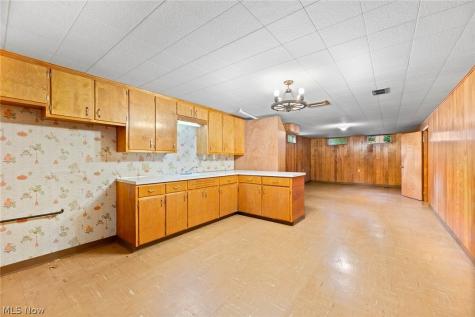 3341 Linden Street NW Uniontown OH 44685