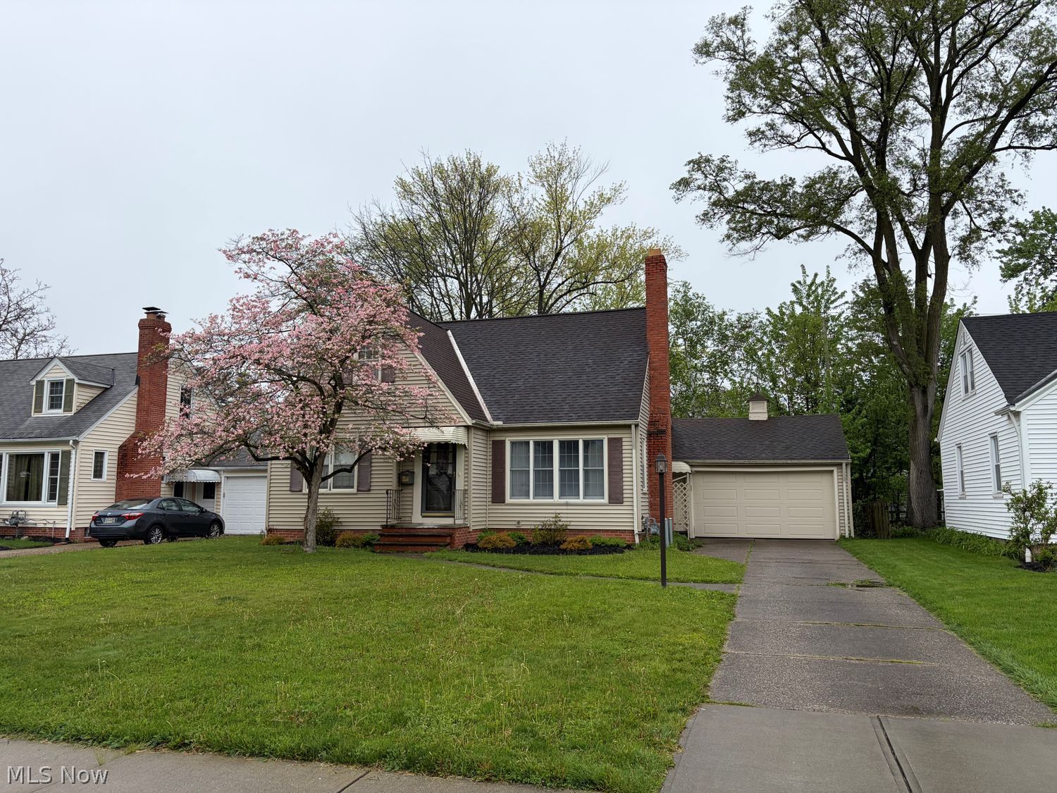 262 Elmwood Drive Berea OH 44017