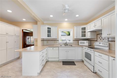 2333 16th Street Cuyahoga Falls OH 44223