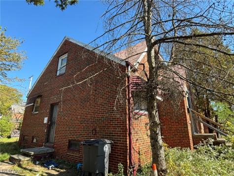 16909 Harvard Avenue Cleveland OH 44128
