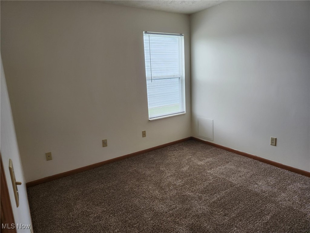 2831 Benford Lane Youngstown OH 44505
