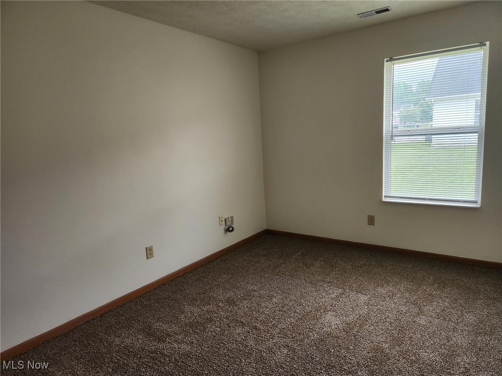 2831 Benford Lane Youngstown OH 44505