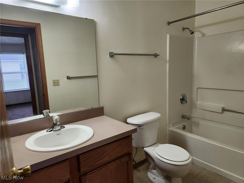 2831 Benford Lane Youngstown OH 44505