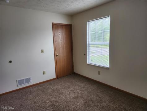 2831 Benford Lane Youngstown OH 44505