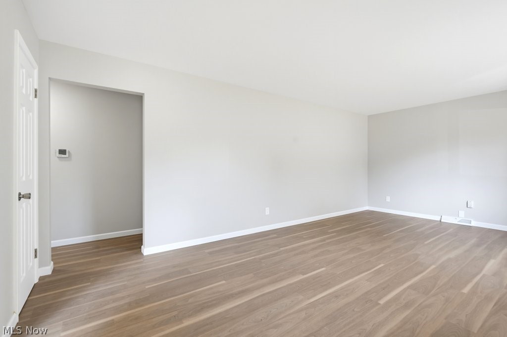 127 Alameda Avenue Cuyahoga Falls OH 44221