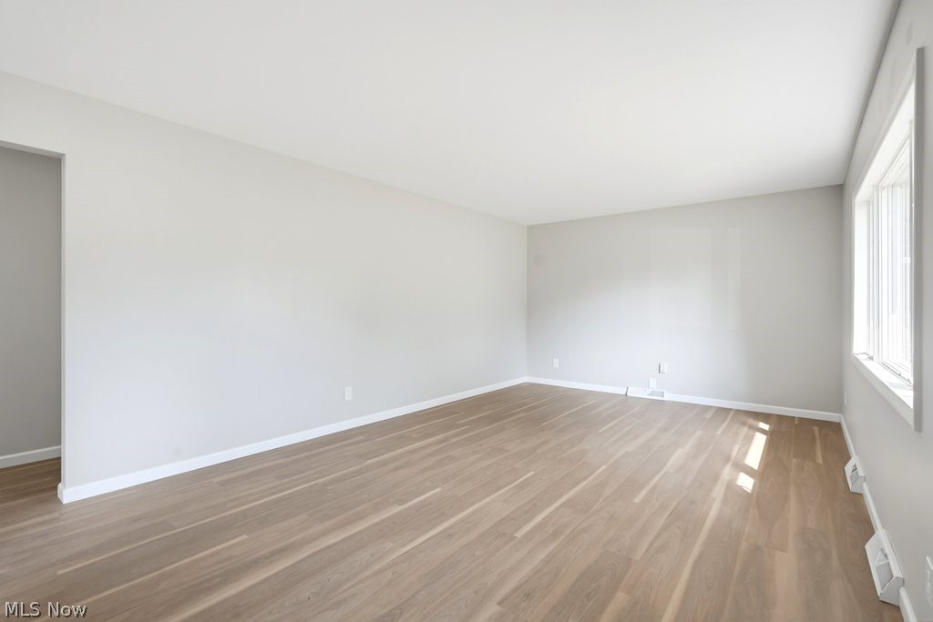 127 Alameda Avenue Cuyahoga Falls OH 44221