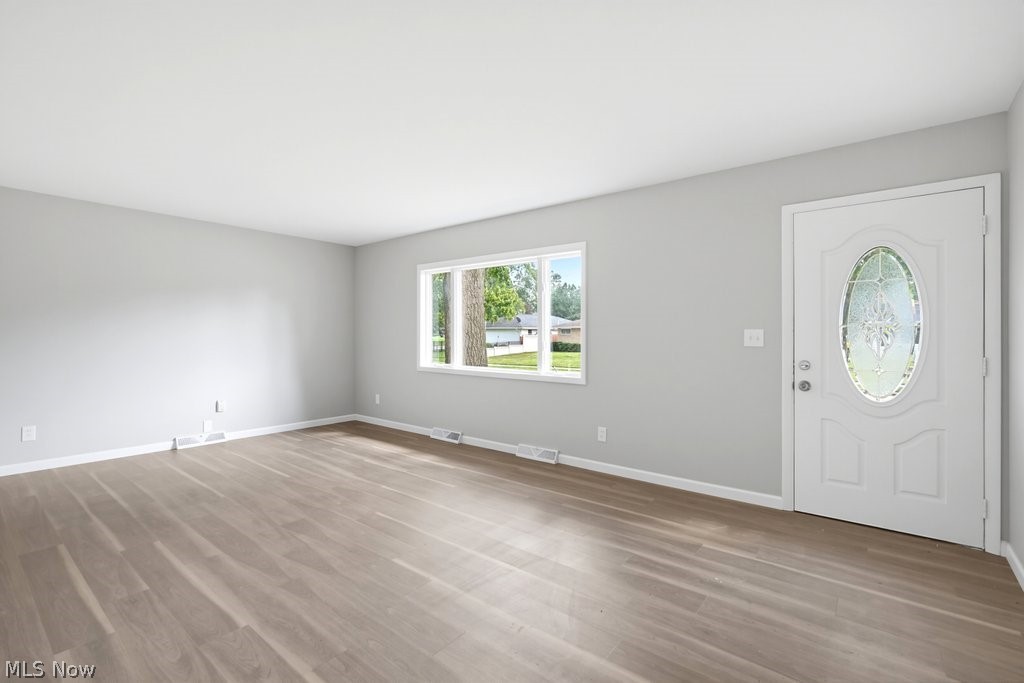 127 Alameda Avenue Cuyahoga Falls OH 44221