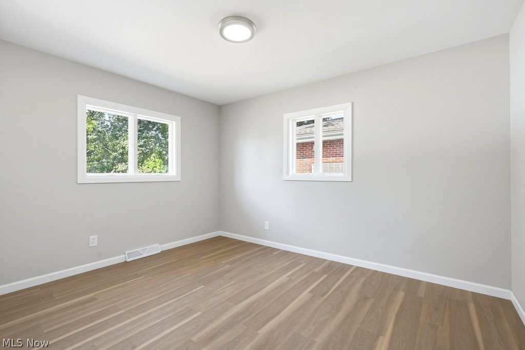 127 Alameda Avenue Cuyahoga Falls OH 44221