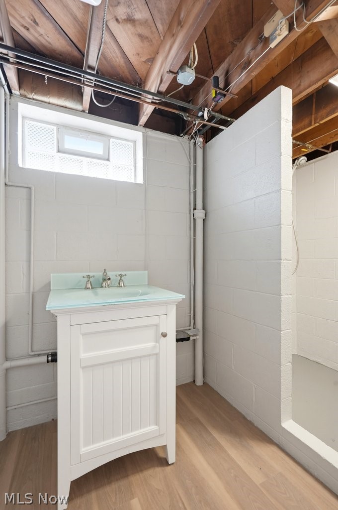 127 Alameda Avenue Cuyahoga Falls OH 44221