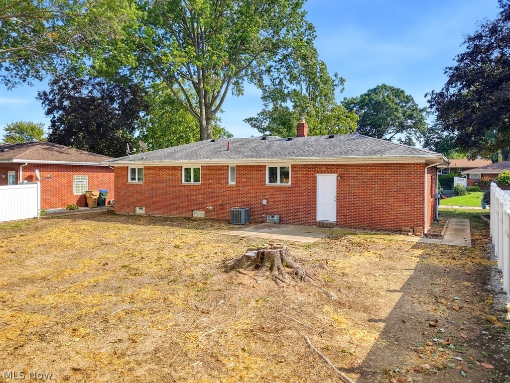 127 Alameda Avenue Cuyahoga Falls OH 44221