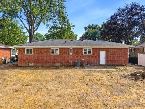 127 Alameda Avenue Cuyahoga Falls OH 44221
