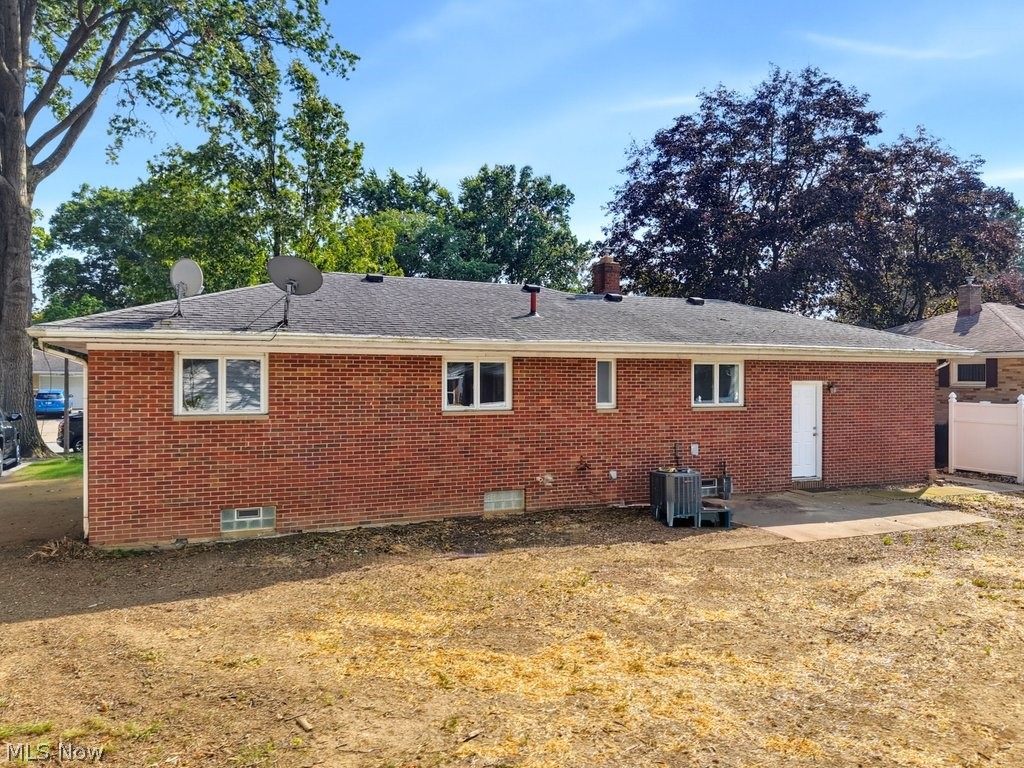 127 Alameda Avenue Cuyahoga Falls OH 44221